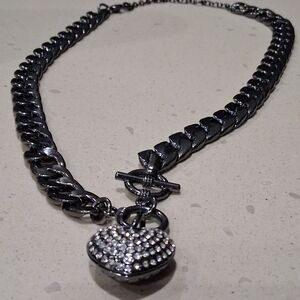 Elegant Silver Necklace with Heart Pendant